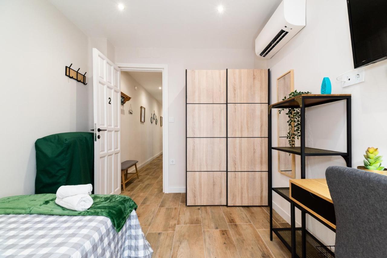 Apartament Emblematic In The Realejo *